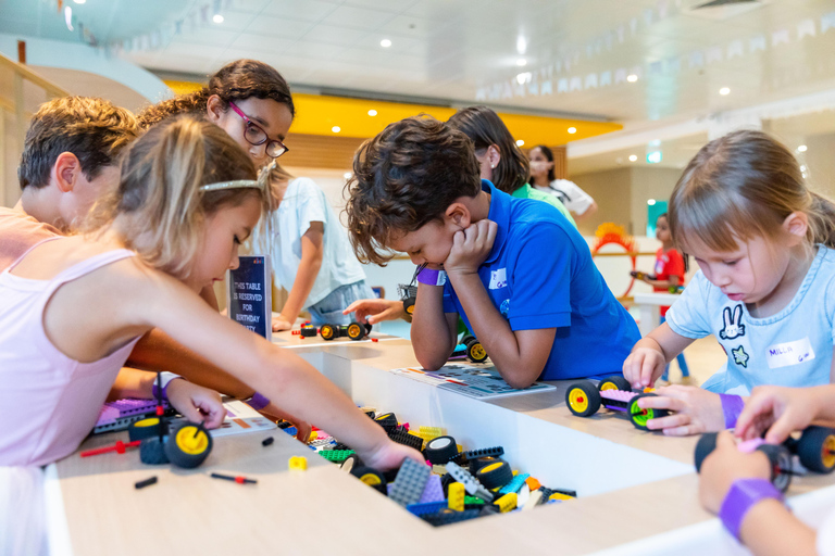 Dubai: OliOli® Children Museum Admission 3-Hour Full Access 1child/infant ticket includes 1free adult