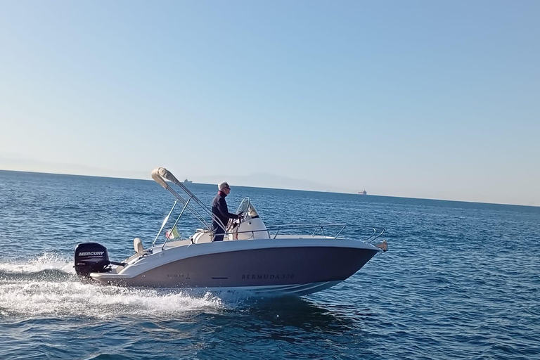 Amalfi Coast Tour: Discover Amalfi and Positano SELVA MARINE (40 hp, 6 m)