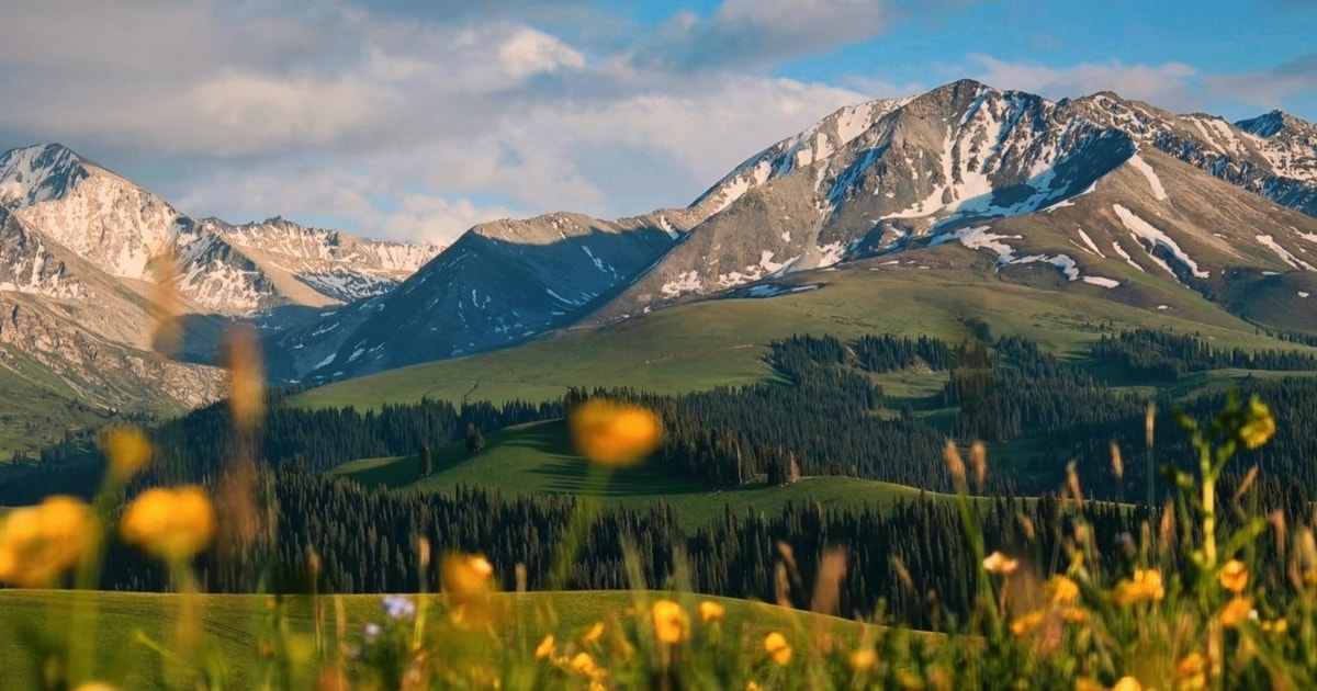 Yining, Xinjiang: 6-Day Kazakh Horseback Crossing Tour | GetYourGuide