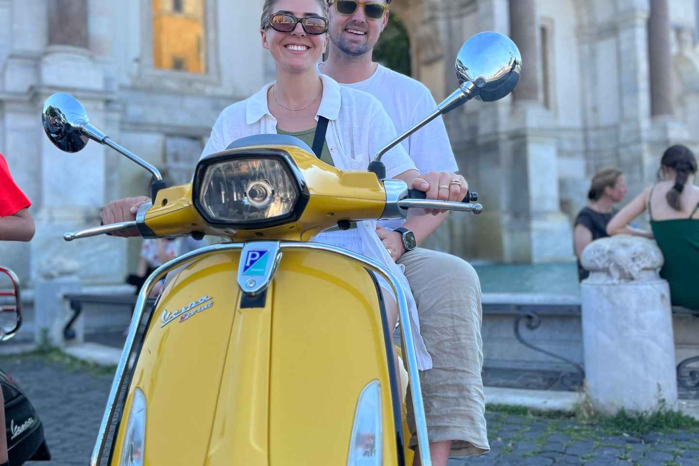 Rome: Vespa Rental Experience