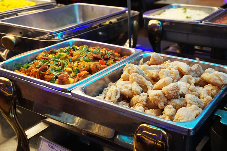 Bangkok: Chao Phraya Princess - Indian Dinner Cruise
