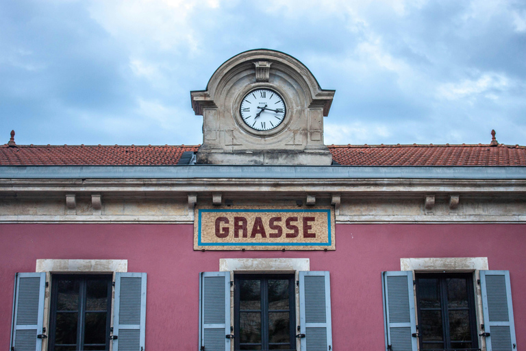 From Nice: Èze, Saint-Paul-de-Vence & Grasse Day Trip