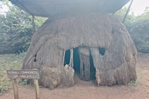 Nairobi: National Museum, Karen Blixen & Bomas Tour