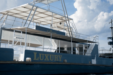 Punta Cana : croisière privée en catamaran avec plongée et barExcursion privée en catamaran à Punta Cana avec plongée et bar