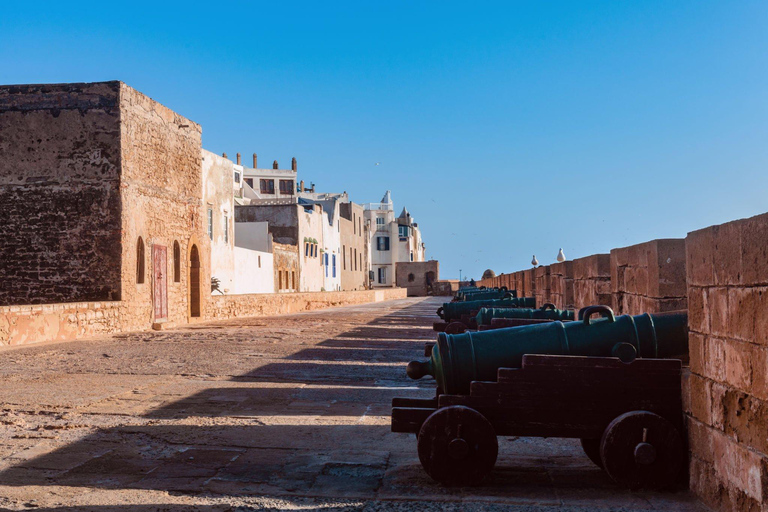 Voyage d'Agadir à Essaouira Visitez la ville ancienne et historique.