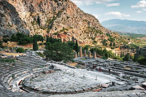 Delphi:Oracle & Ancient Wonders Private Day Tour from Athens