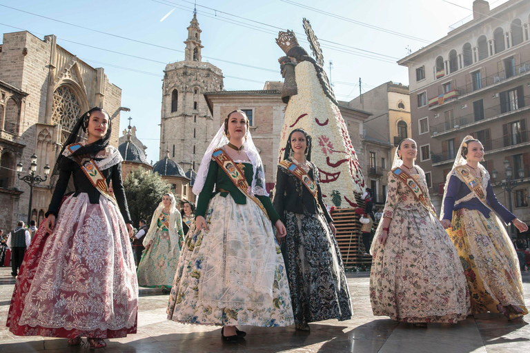 From Murcia & Alicante: Excursion to Las Fallas in Valencia DEPARTURE FROM ALICANTE