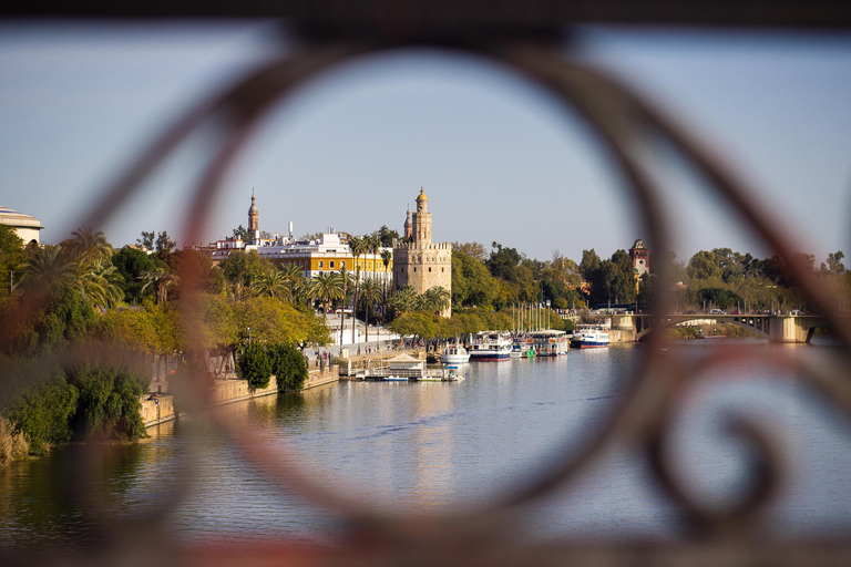 Tour complet de Triana &quot;Corrales inclus&quot;.