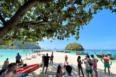 Krabi: Passeio de mergulho com snorkel em 4 ilhas em um barco de cauda longa