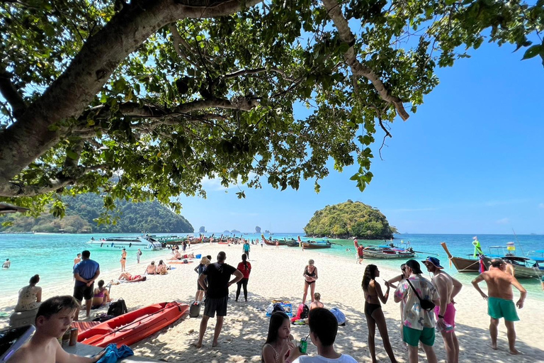 Krabi: Passeio de mergulho com snorkel em 4 ilhas em um barco de cauda longa