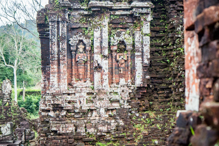 Vanuit Da Nang: My Son heiligdom middagtour