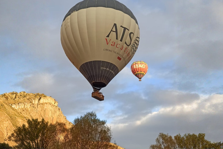 Cappadocia: Ihlara Canyon Sunrise Hot Air Balloon Flight