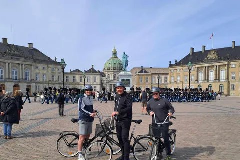 Kopenhagen: 2,5 uur durende 'must see' fietstour met lokale gids