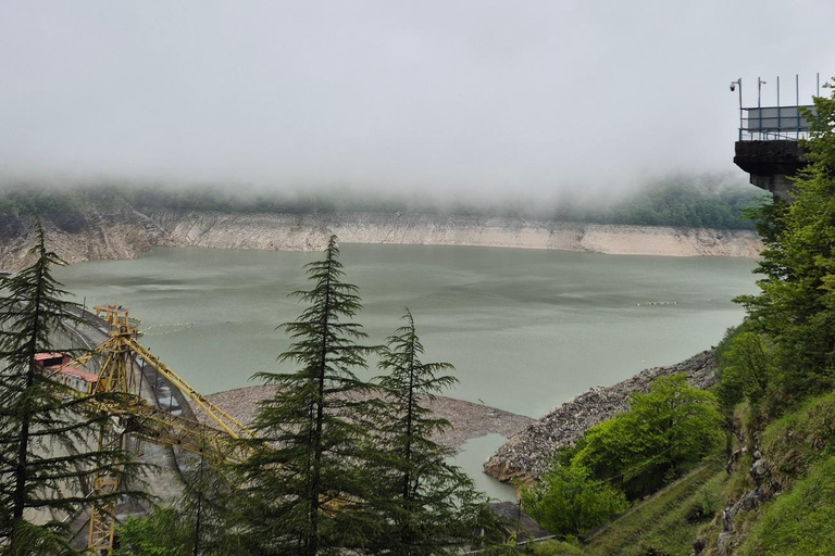 Batumi: 4-Day: Golden Fleece Legend & Medieval Svaneti Tower