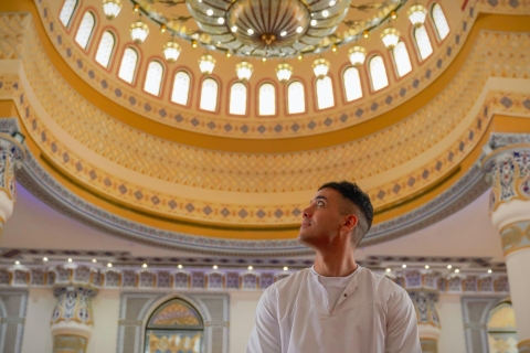 Dubai: rondleiding Oud en Modern met bezoek Blauwe MoskeeGroepsrondleiding in het Engels