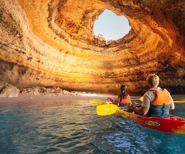 Algarve: Benagil Sea Cave Sunrise or Sunset Kayak Experience