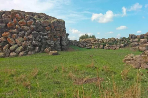 Borore: archaeological tour with tasting