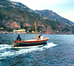 Amalfiküste: Bootsfahrt an der Amalfiküste