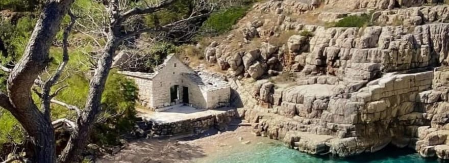 Makarska : excursion privée d'une demi-journée en bateau vers l'île de Hvar