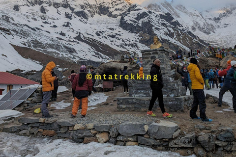 Kort Annapurna Base Camp Trek: 5 dagar från Pokhara: PokharaPrivat guidad vandring i Annapurna Basecamp utan måltider