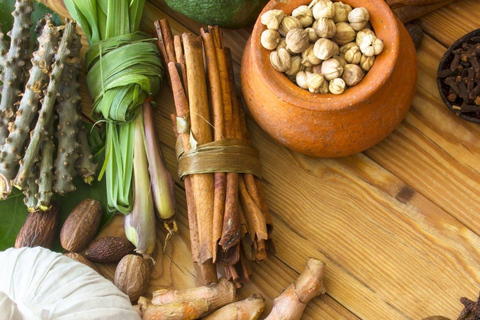 Jaipur: City Tour with Amber Fort & Ayurvedic Massage