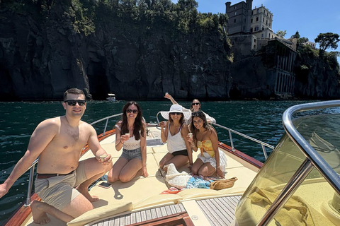 Sorrento Coast Cruise with Swimming and Limoncello Tasting May