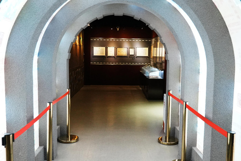 Shanghai: Suzhou Creek Industrial Heritage Walking Tour