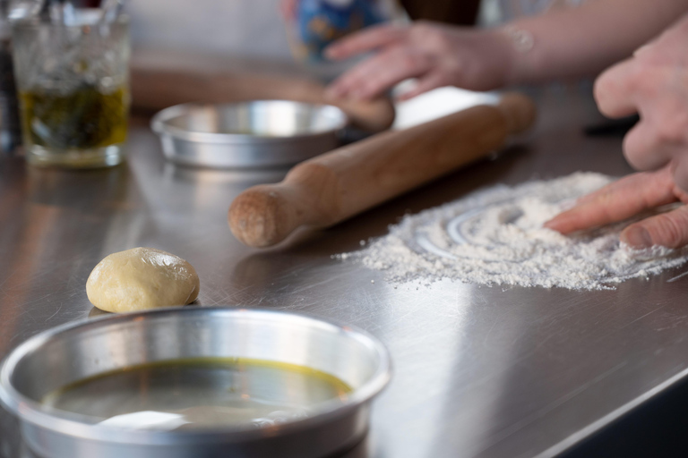 Griekse kookles met uitzicht op de AkropolisGrieks kookles diner met uitzicht op de Akropolis