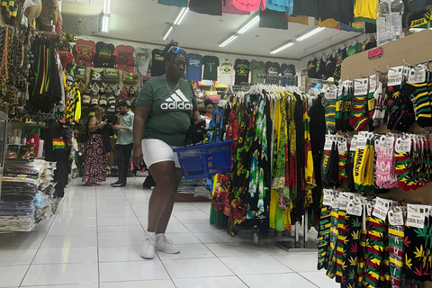 Montego Bay: Margaritaville & Shopping Private Tour