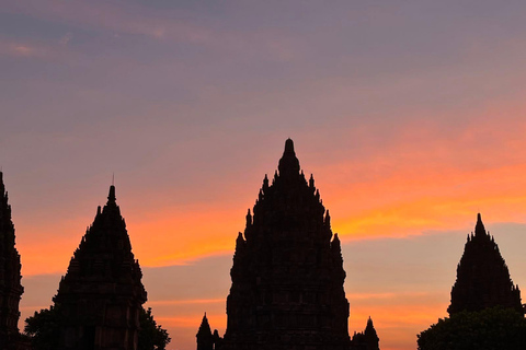 Yogyakarta: Prambanan Temple Sunset & Merapi Lava at Night All Include