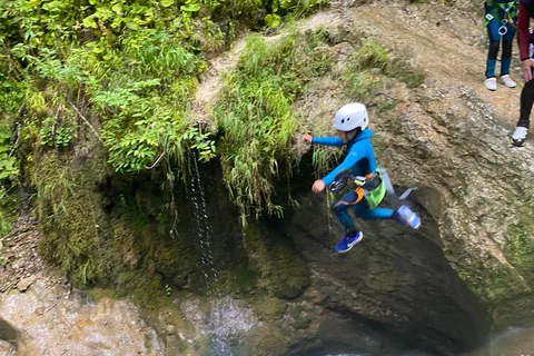 Afterwork canyoning Petit Ecouges dans le Vercors - Grenoble