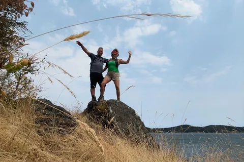 Victoria: East Sooke Park Hike with Pub visit