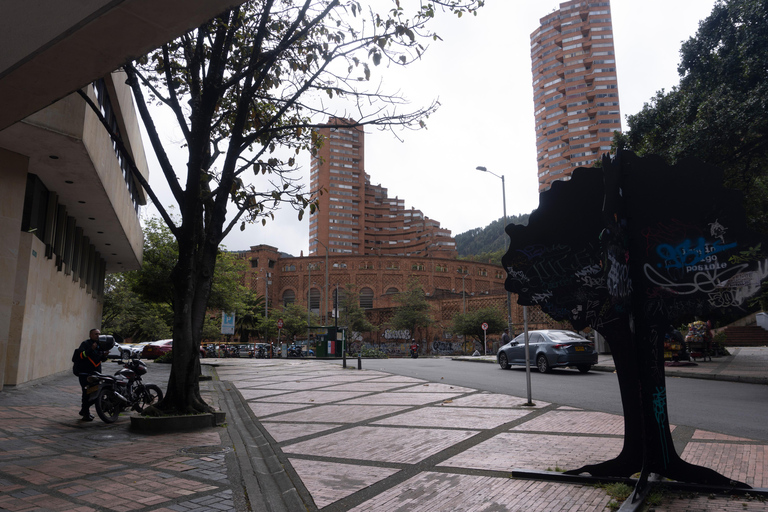 Bogotá: Tour a pie con la abuela por el centro de BogotáBogotá: tour a pie por el centro de Bogotá con una abuela