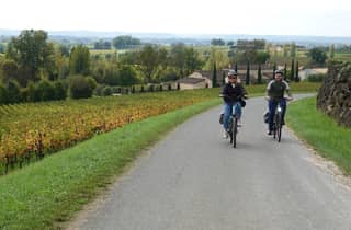 St. Emilion: Halbtagestour E-Bike & Wein mit Wein und Käse