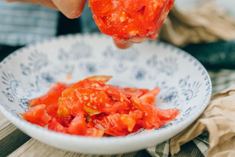 Santorini: Cooking Class with Meal and Caldera Views