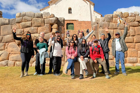 Cusco:Valle Sagrado Chinchero Moray Salineras Ollantaytambo