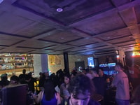 Makati, Bar Hopping - Hizvo