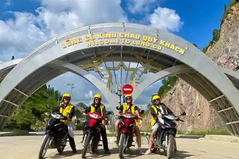 Ninh Binh - Ha Giang 3Días 2Noches Easy Rider (Con Autobús)
