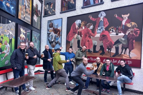 Belfast: Pub Crawl and Bar Walking Tour with Two Drinks