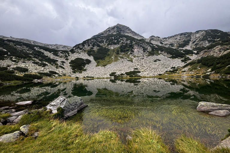 Pirin mountain:guidad tur runt Muratov peak från Sofia.