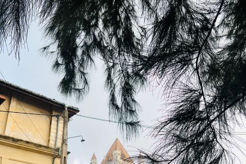 加勒堡：专业女导游带领的徒步导览加勒堡：专业女导游带你徒步导览