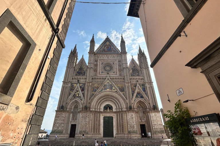 Rome: Assisi, Civita di Bagnoregio and Orvieto Day Tour
