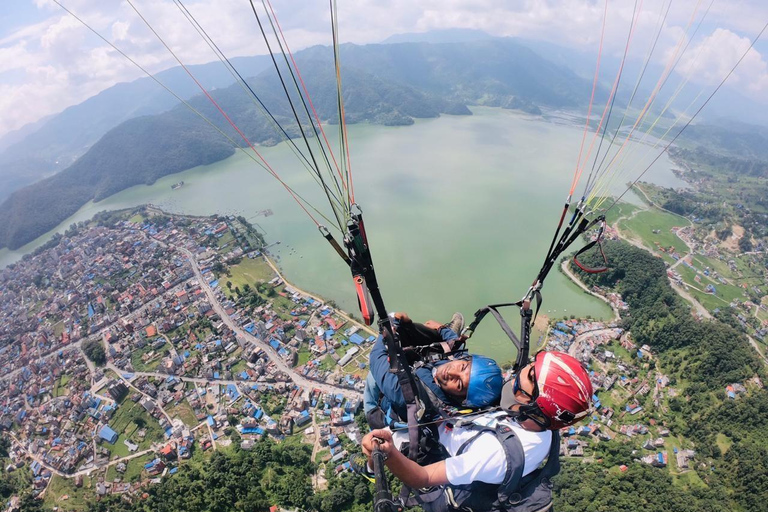 Parapente em Pokhara: Fotos e vídeos impressionantes