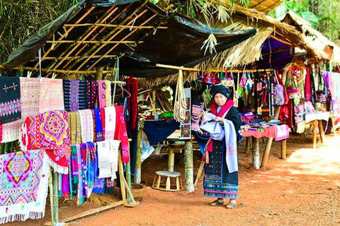 Från Chiang Mai : Vita och blå tempel och Lalita Cafe