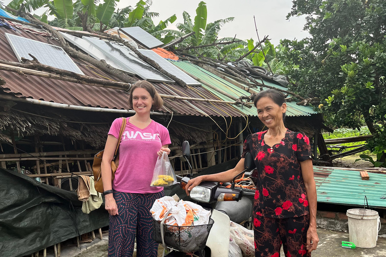 Hanoi: City Highlights Guided Tour by Vintage Jeep Private Jeep Tour >= 4pax