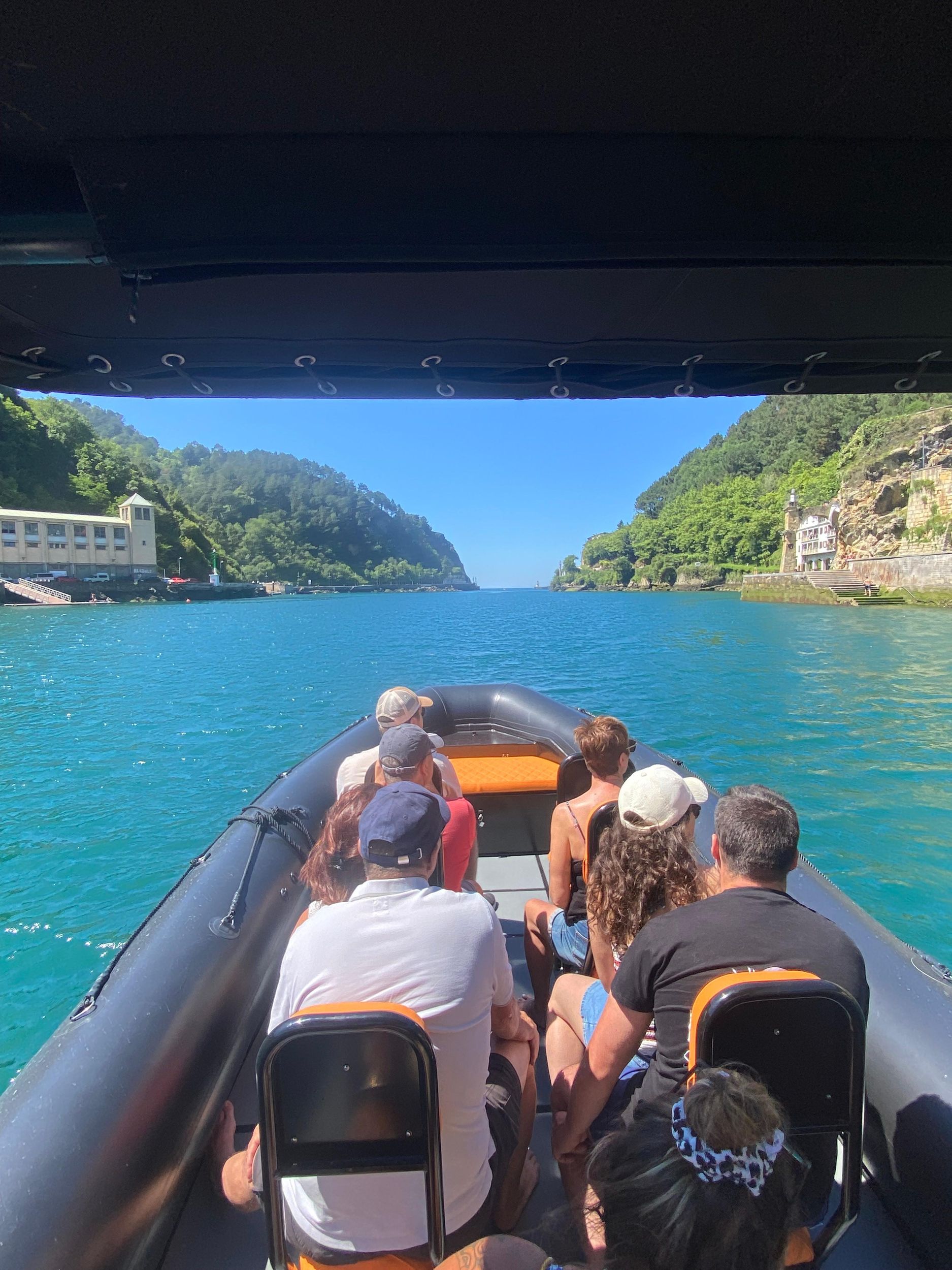 Pasaia-Expedition, Entdeckung des baskischen Fjords mit dem Boot