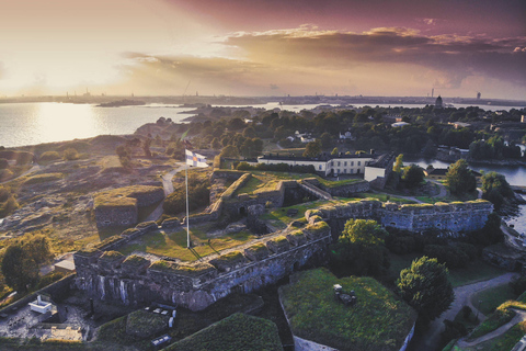 Suomenlinna: Private Finntastic Tour through Guns & Tunnels