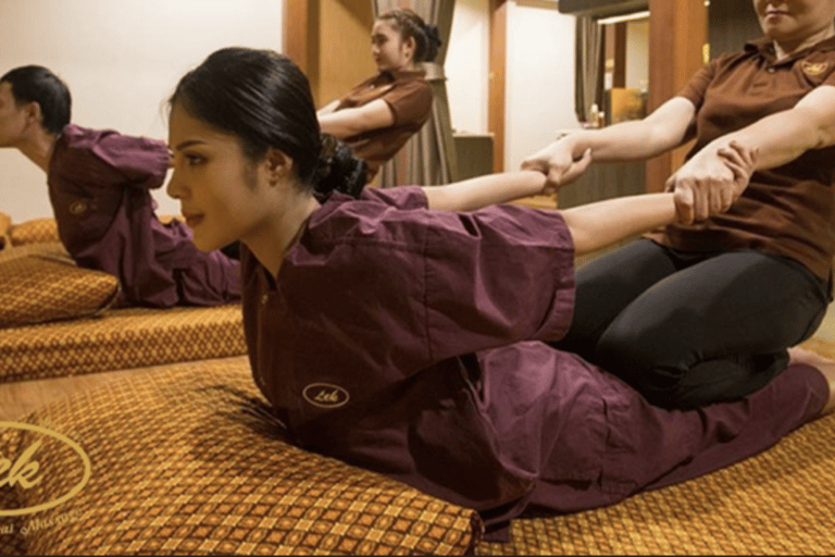 Bangkok: Lek Massage Spa Experiences at Siam Square Thai Massage - 60 minutes