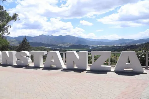 Santo Domingo: Constanza Day Trip with Waterfall Hike