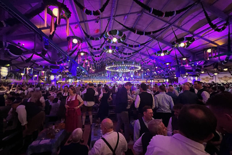 Munich: Oktoberfest Tour & Big Beerhall Evening Reservation 1. Sunday Oktoberfest 2026: Tour & Big Beerhall Reservation